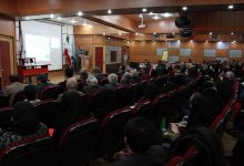 گزارش تصویری ازهمایش سم،ارگانیک،تراریخته با حضور دکتر قره یاضی و دکتر تولایی دردانشگاه